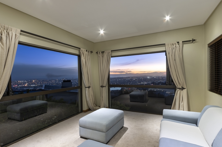 To Let 4 Bedroom Property for Rent in Boskloof Eco Estate Western Cape